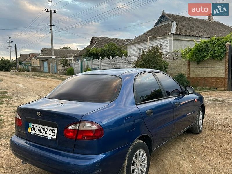 Седан Daewoo Lanos 2009 в Новой Одессе