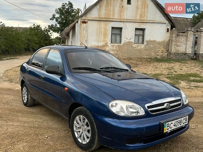 Седан Daewoo Lanos 2009 в Новой Одессе
