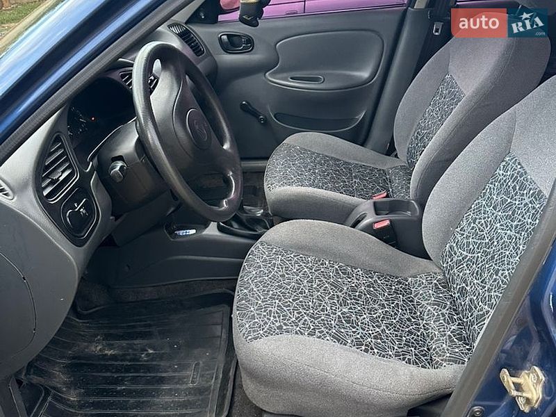 Седан Daewoo Lanos 2009 в Новой Одессе