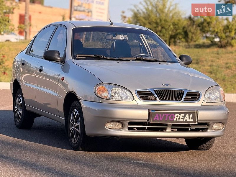 Седан Daewoo Lanos 2004 в Кривом Роге