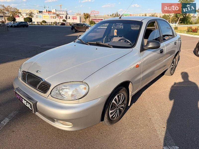 Седан Daewoo Lanos 2004 в Кривом Роге
