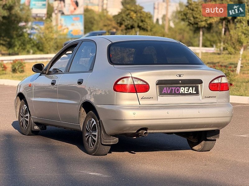 Седан Daewoo Lanos 2004 в Кривом Роге