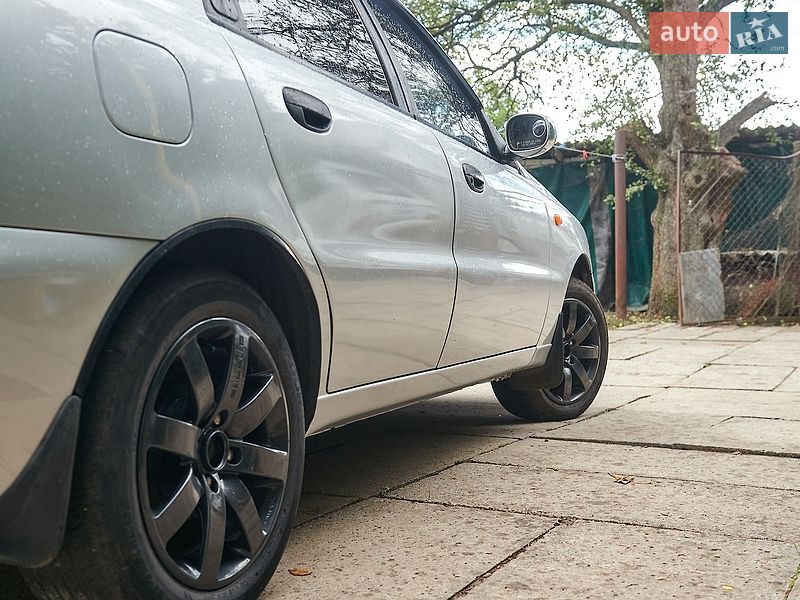 Седан Daewoo Lanos 2008 в Днепре