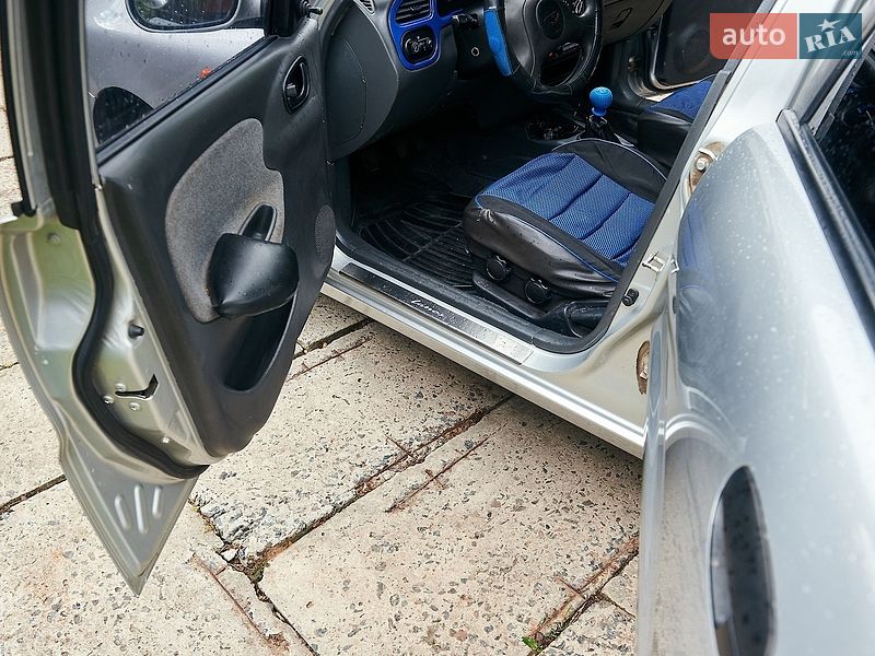 Седан Daewoo Lanos 2008 в Днепре