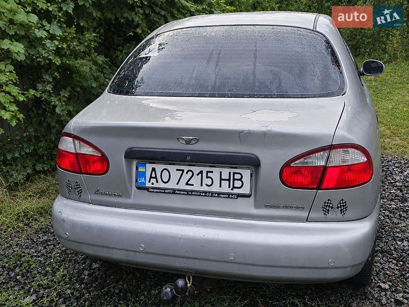 Седан Daewoo Lanos 2002 в Хусте