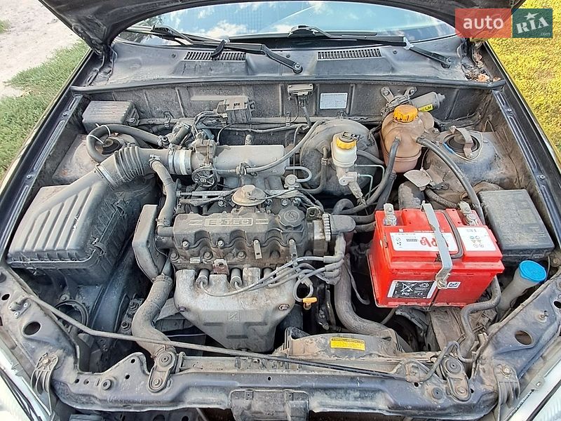 Седан Daewoo Lanos 2007 в Ромнах