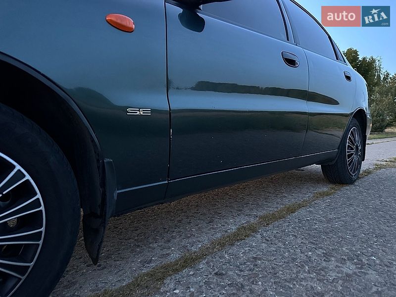 Седан Daewoo Lanos 2005 в Мукачевому
