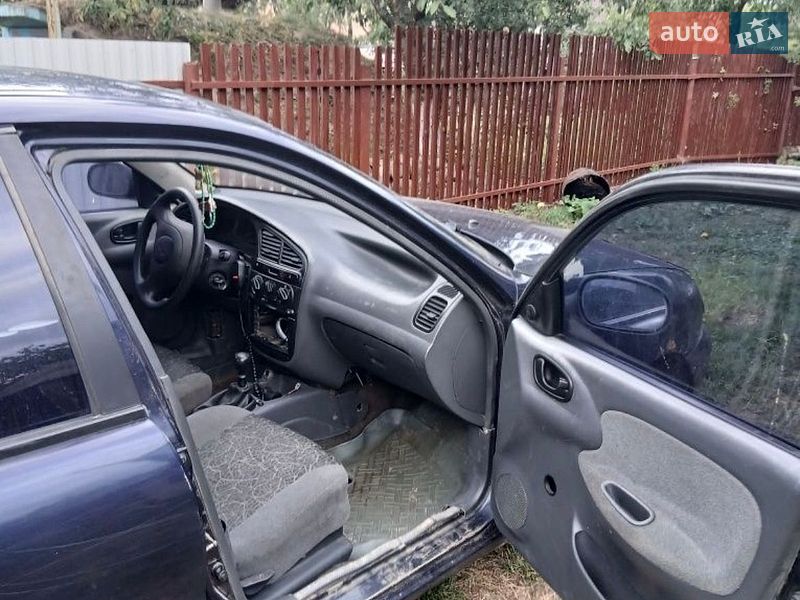 Седан Daewoo Lanos 2006 в Івано-Франківську