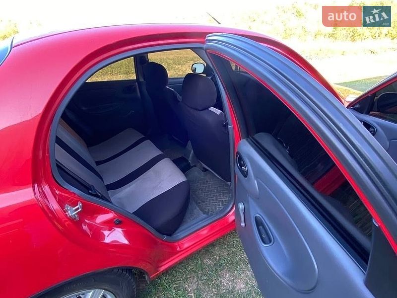 Седан Daewoo Lanos 2008 в Стрые