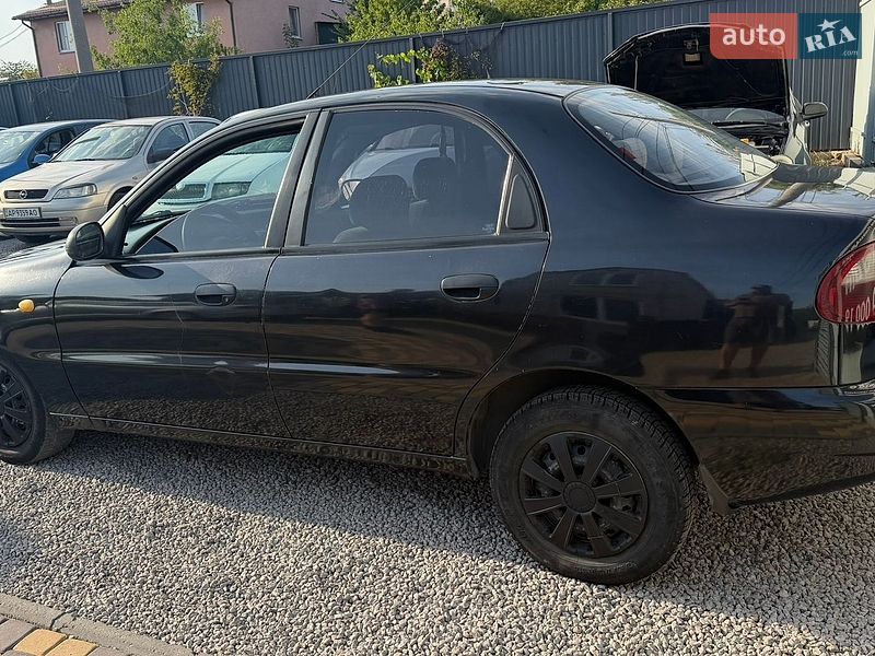 Седан Daewoo Lanos 2008 в Запоріжжі