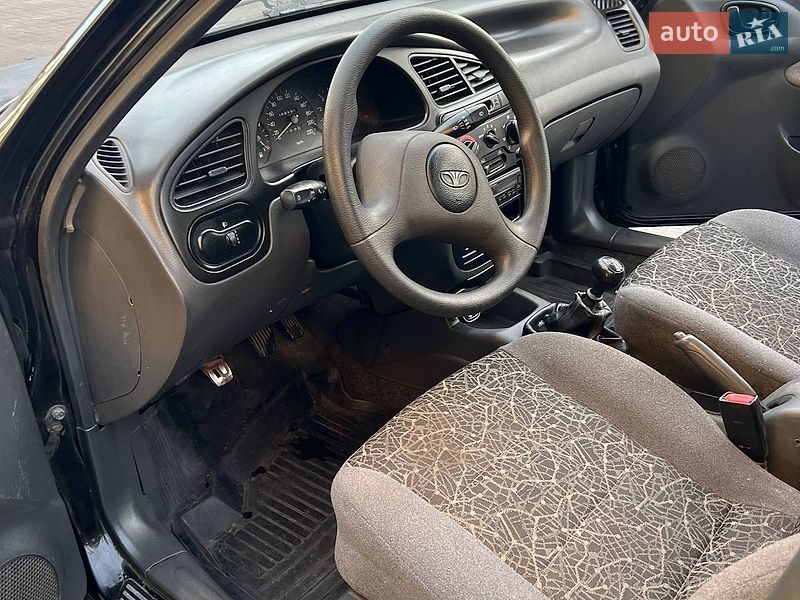 Седан Daewoo Lanos 2008 в Киеве