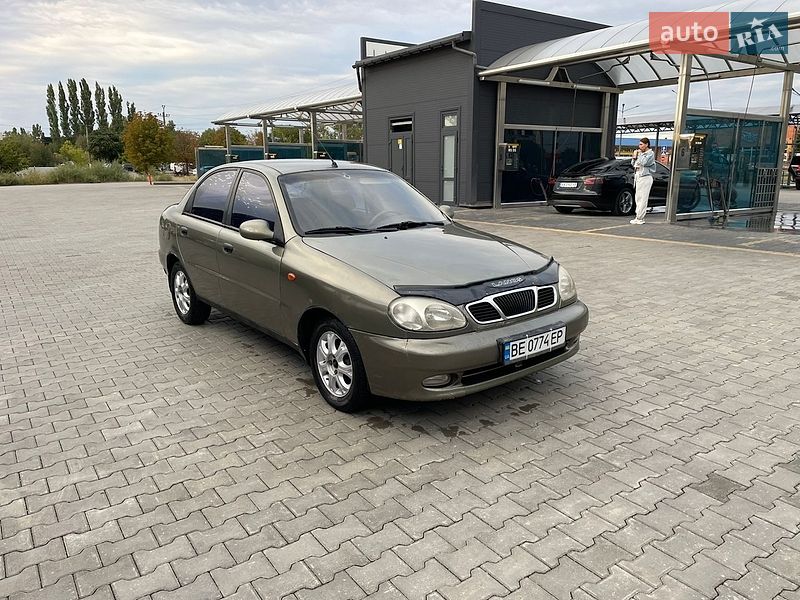 Седан Daewoo Lanos 2003 в Николаеве