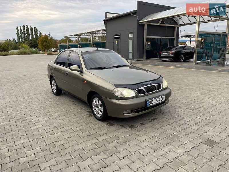 Седан Daewoo Lanos 2003 в Николаеве