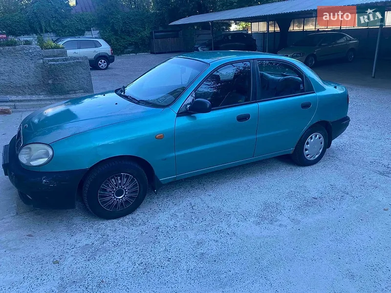Daewoo Lanos 1998