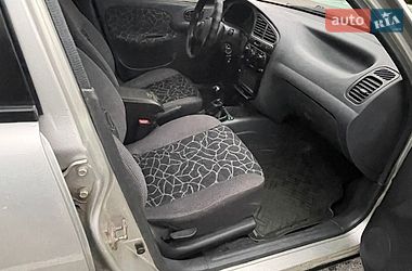 Седан Daewoo Lanos 2004 в Полтаві