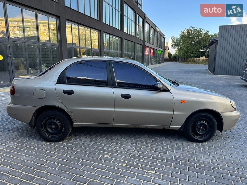 Седан Daewoo Lanos 2008 в Полтаві