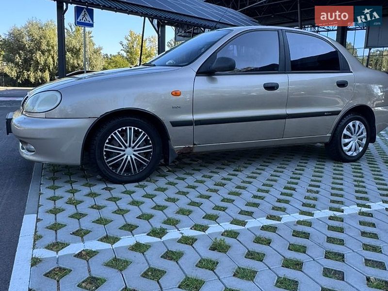 Седан Daewoo Lanos 2008 в Києві