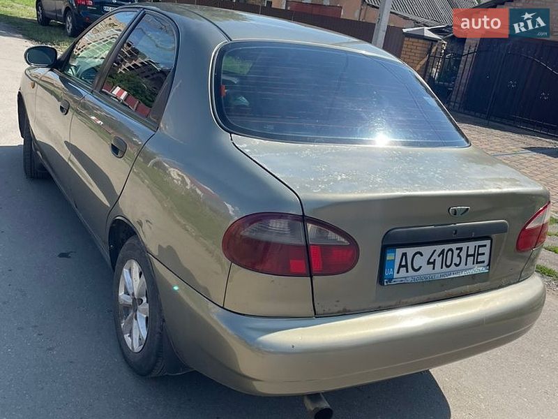 Седан Daewoo Lanos 2004 в Луцьку