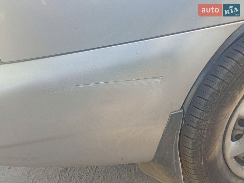 Седан Daewoo Lanos 2005 в Львові
