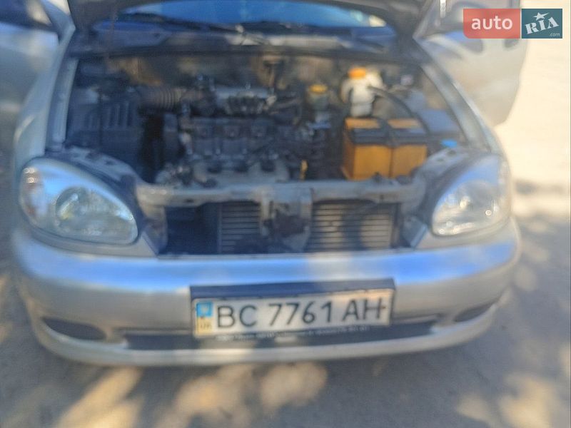 Седан Daewoo Lanos 2005 в Львові