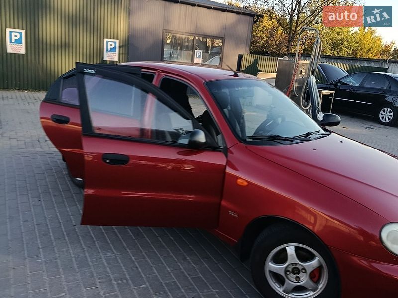 Седан Daewoo Lanos 2008 в Стрые