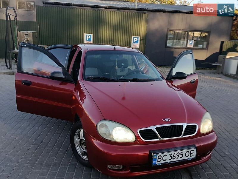 Седан Daewoo Lanos 2008 в Стрые