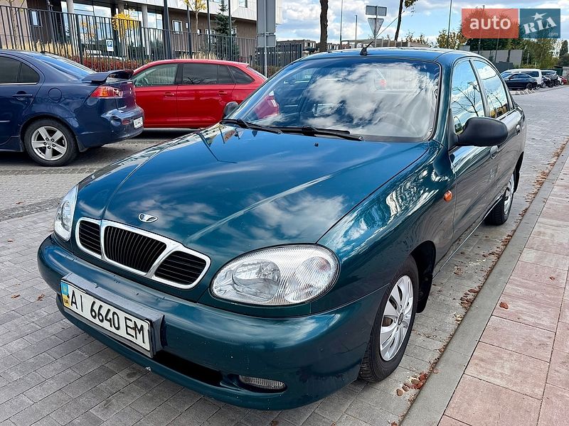 Седан Daewoo Lanos 2003 в Киеве