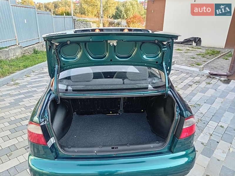 Седан Daewoo Lanos 2004 в Хмельницком