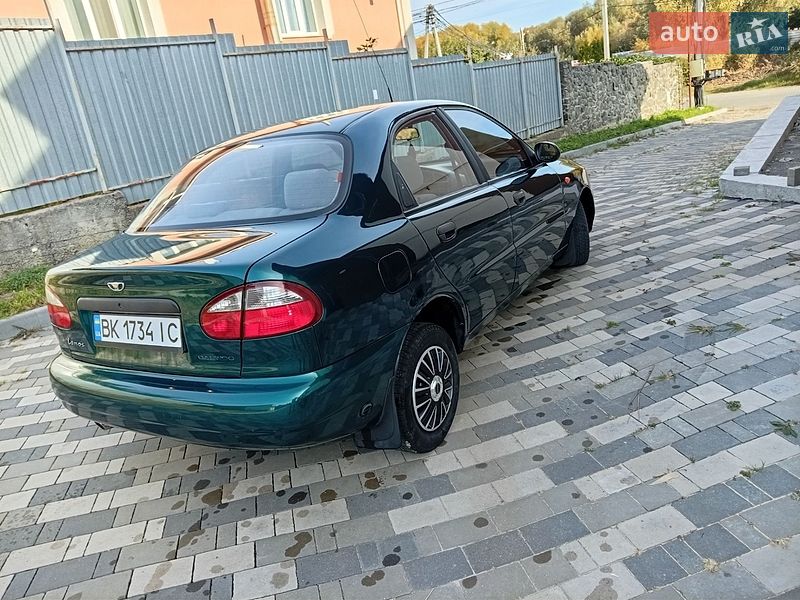 Седан Daewoo Lanos 2004 в Хмельницком