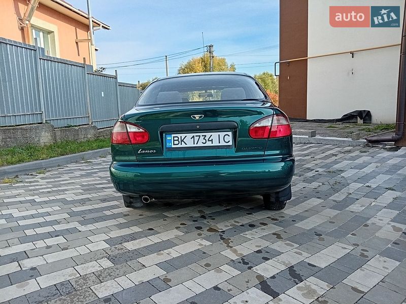 Седан Daewoo Lanos 2004 в Хмельницком
