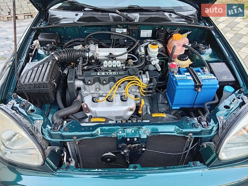 Седан Daewoo Lanos 2004 в Хмельницком
