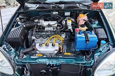 Седан Daewoo Lanos 2004 в Хмельницком