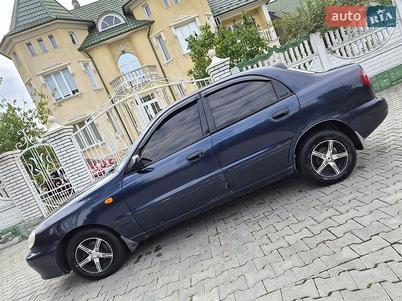 Седан Daewoo Lanos 2006 в Черновцах