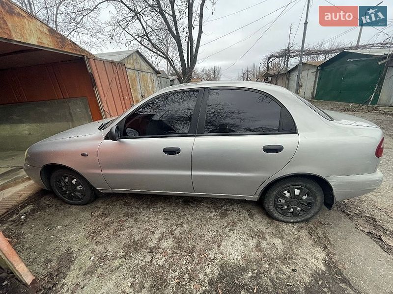 Седан Daewoo Lanos 2008 в Кременчуці