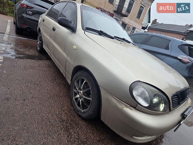 Седан Daewoo Lanos 2008 в Івано-Франківську