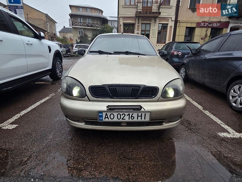 Седан Daewoo Lanos 2008 в Івано-Франківську