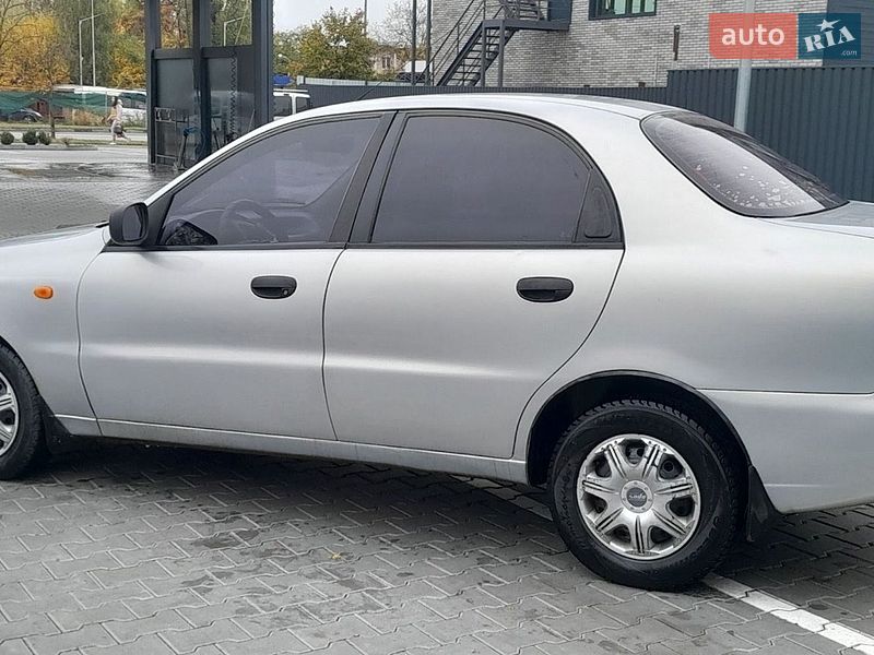 Седан Daewoo Lanos 2011 в Виннице