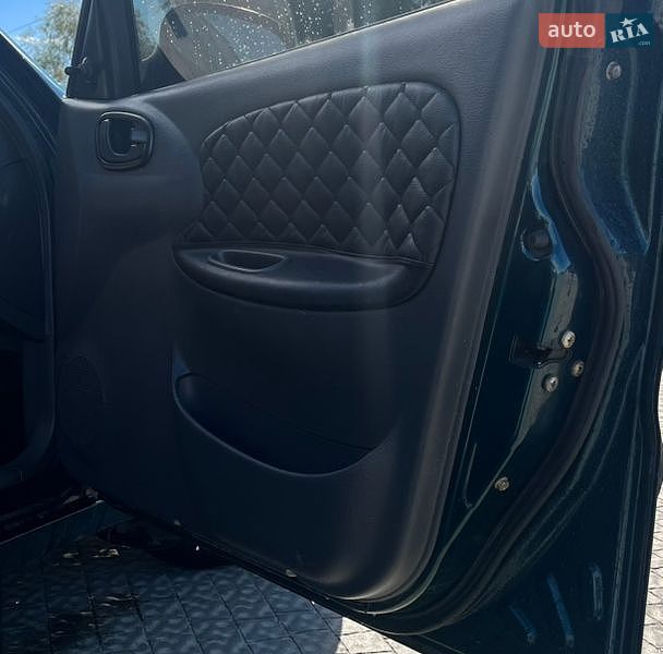 Седан Daewoo Lanos 2004 в Полтаве