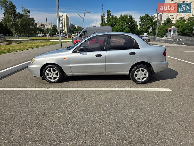 Седан Daewoo Lanos 2008 в Харькове