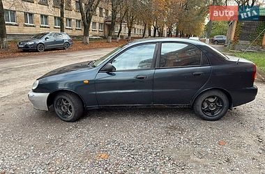 Седан Daewoo Lanos 2005 в Ромнах