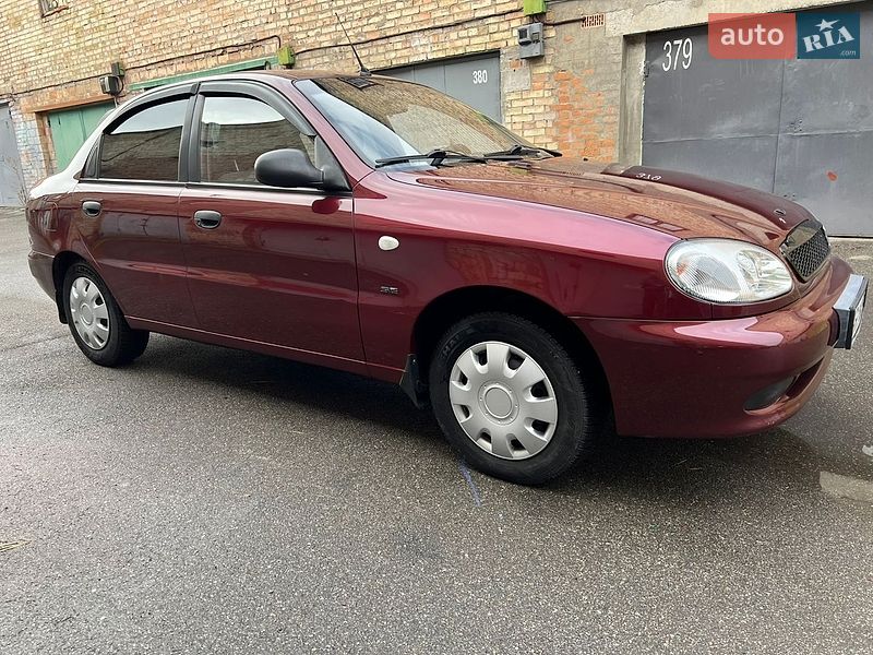 Седан Daewoo Lanos 2008 в Києві