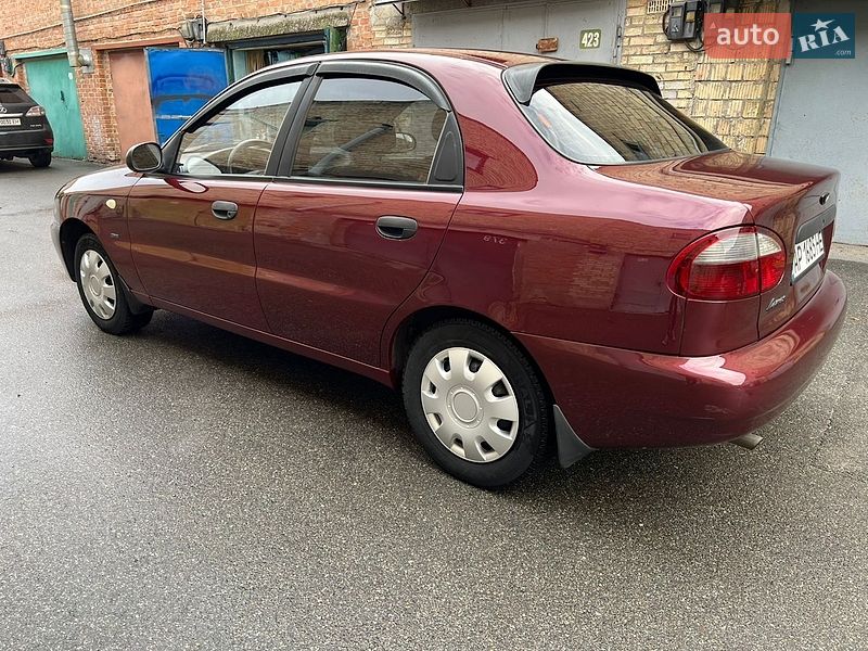 Седан Daewoo Lanos 2008 в Києві