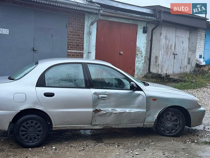 Седан Daewoo Lanos 2003 в Тернополе