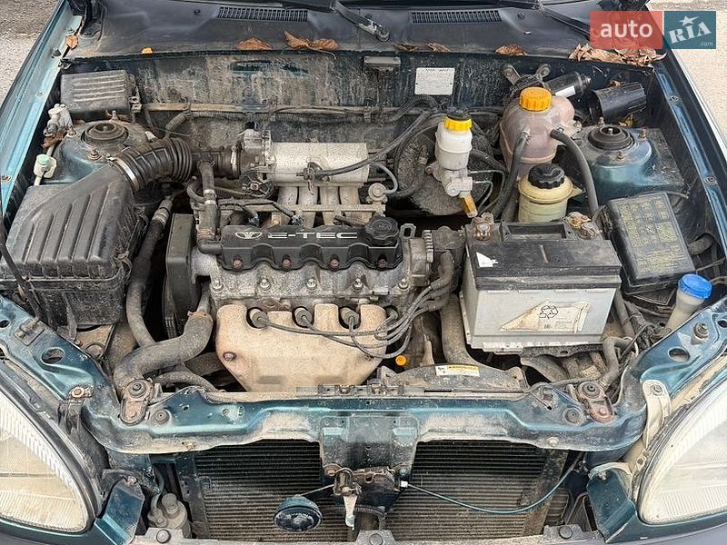 Седан Daewoo Lanos 2003 в Кривом Роге
