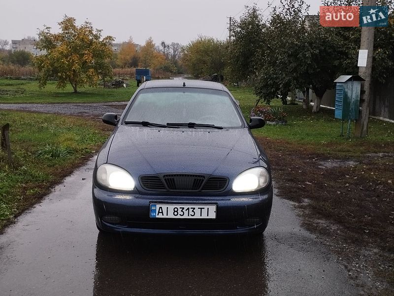 Седан Daewoo Lanos 2004 в Липовой Долине
