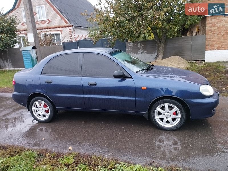 Седан Daewoo Lanos 2004 в Липовой Долине