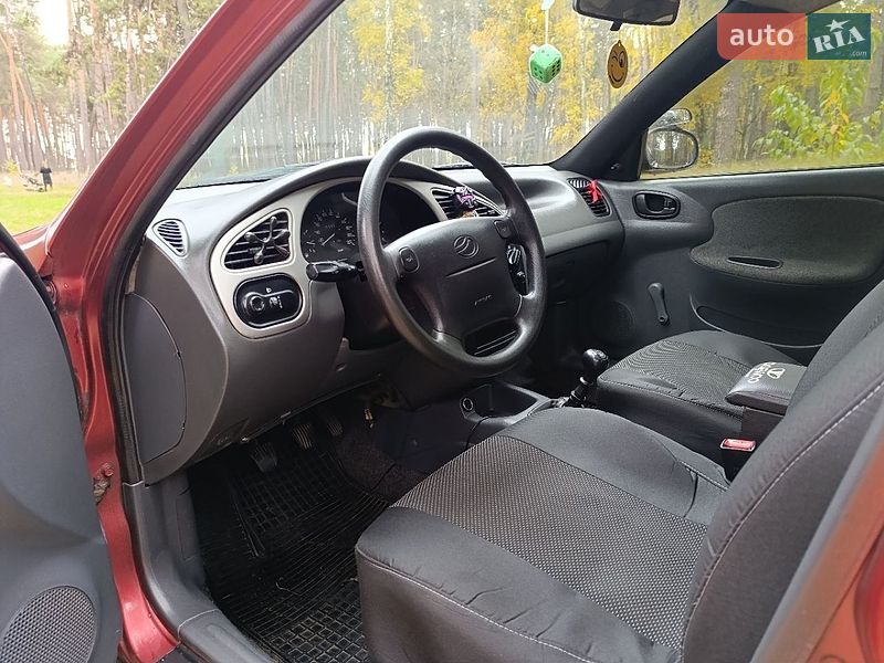 Седан Daewoo Lanos 2006 в Лебедине