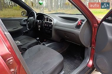 Седан Daewoo Lanos 2006 в Лебедине