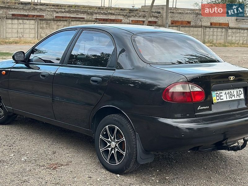 Седан Daewoo Lanos 2009 в Николаеве