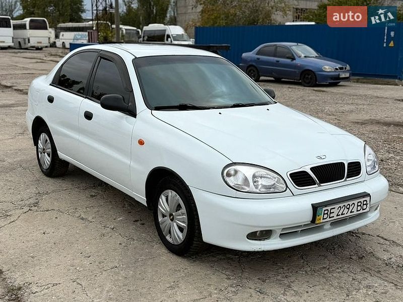 Седан Daewoo Lanos 2006 в Миколаєві